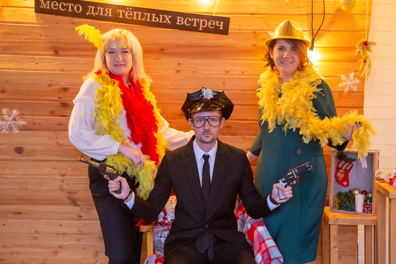 Новогоднее украшение зала для корпоратива в Києві