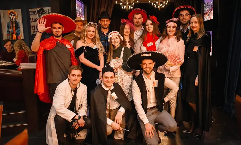 Корпоратив на Новый год 2026 в Киеве — как развлечь коллег, не нарушив трудовой кодекс